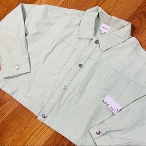 NWT Nine West trucker crop denim long sleeve button up jean jacket